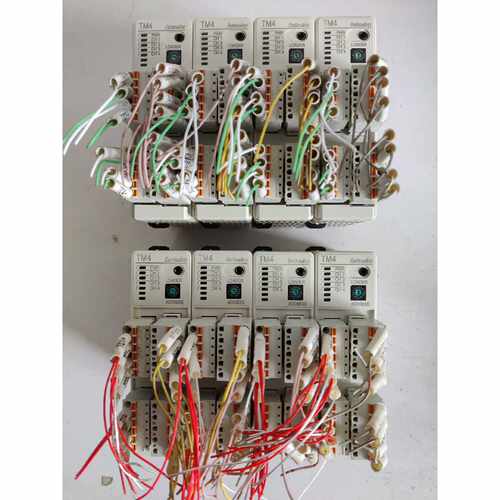 议价奥托尼克斯温度控制模块：TM4-N2SB、TM4-N2SE。