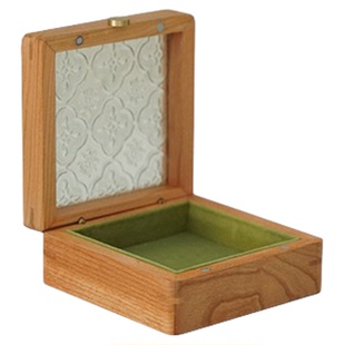 2025年新款首饰盒小型实木可存放手镯精致收纳盒结婚五金礼物单个