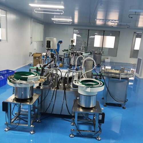定制精油灌装机转盘式香薰试剂口服液喷雾瓶小剂量液体分装一体机