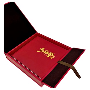 岁月如歌领导相册定制作礼箱款同事升迁退休企业周年相册本纪念册