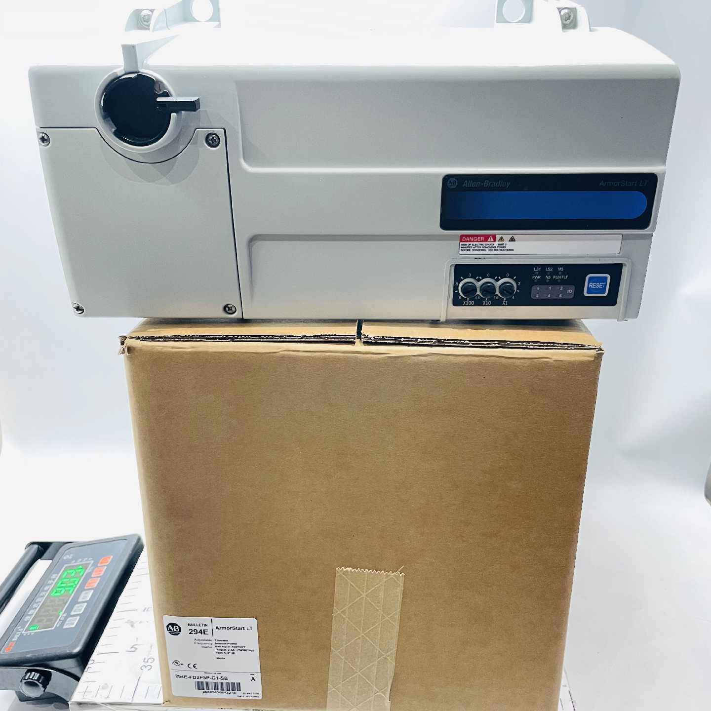 议价AB防爆变频器294E-FD2P5P-G1-SB，实拍现货商品