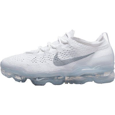 耐克女子运动时尚跑步鞋