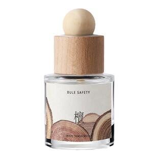 车载香薰木质香调檀木持久清新自然清新卧室厕所车内除味液体香氛