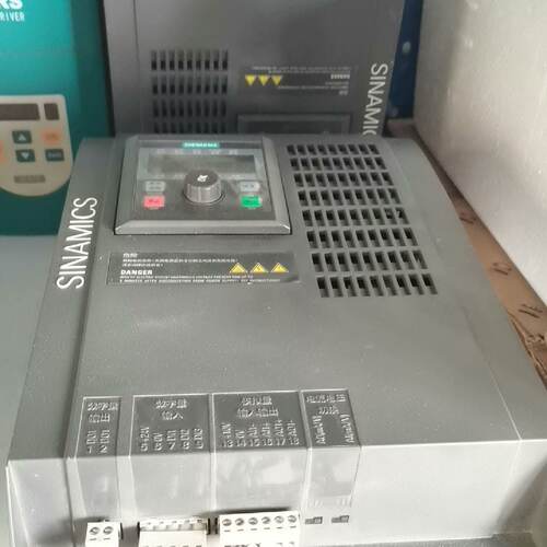 【询价】变频器6SL3217-0CE31-1UA1  11KW适用