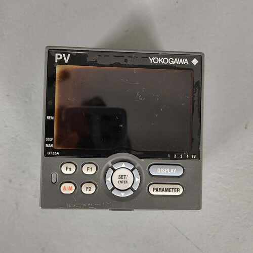 溢价-横河YOKOGAWA UT35A控制器，型号UT35A-00