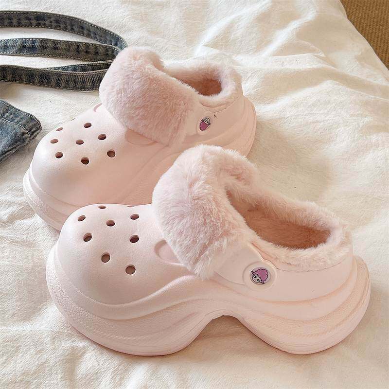 洞洞鞋女冬季2025年新款室内外穿防滑包头厚底增高加绒保暖棉拖鞋