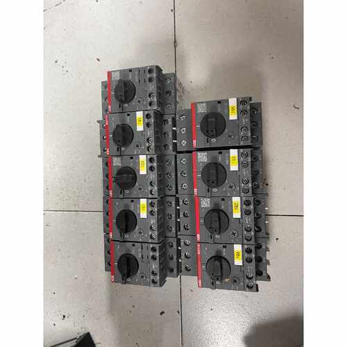 ABBMS116电动机起动器搬库房回收的外观散装一起有