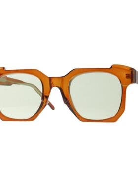 未来感机能风UV400磨砂黑框墨镜