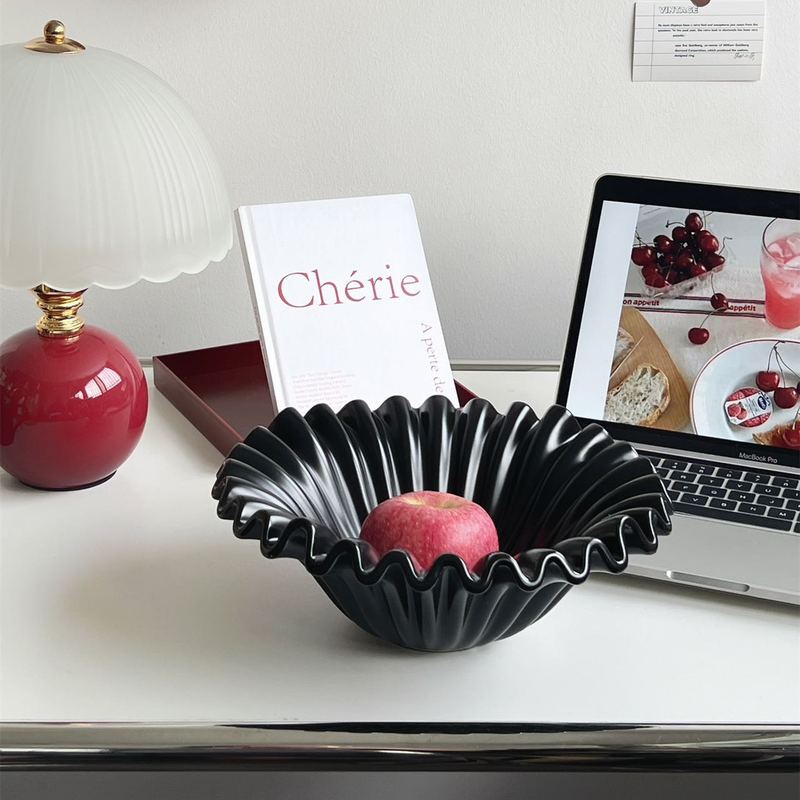 简约轻奢黑色陶瓷水果盘餐桌果桌面盘果盘碗茶几摆件收纳中古法式