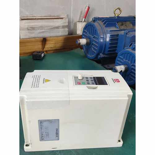 议价德玛变频器5.5KWD5M5.5T41A成色如图拆维修