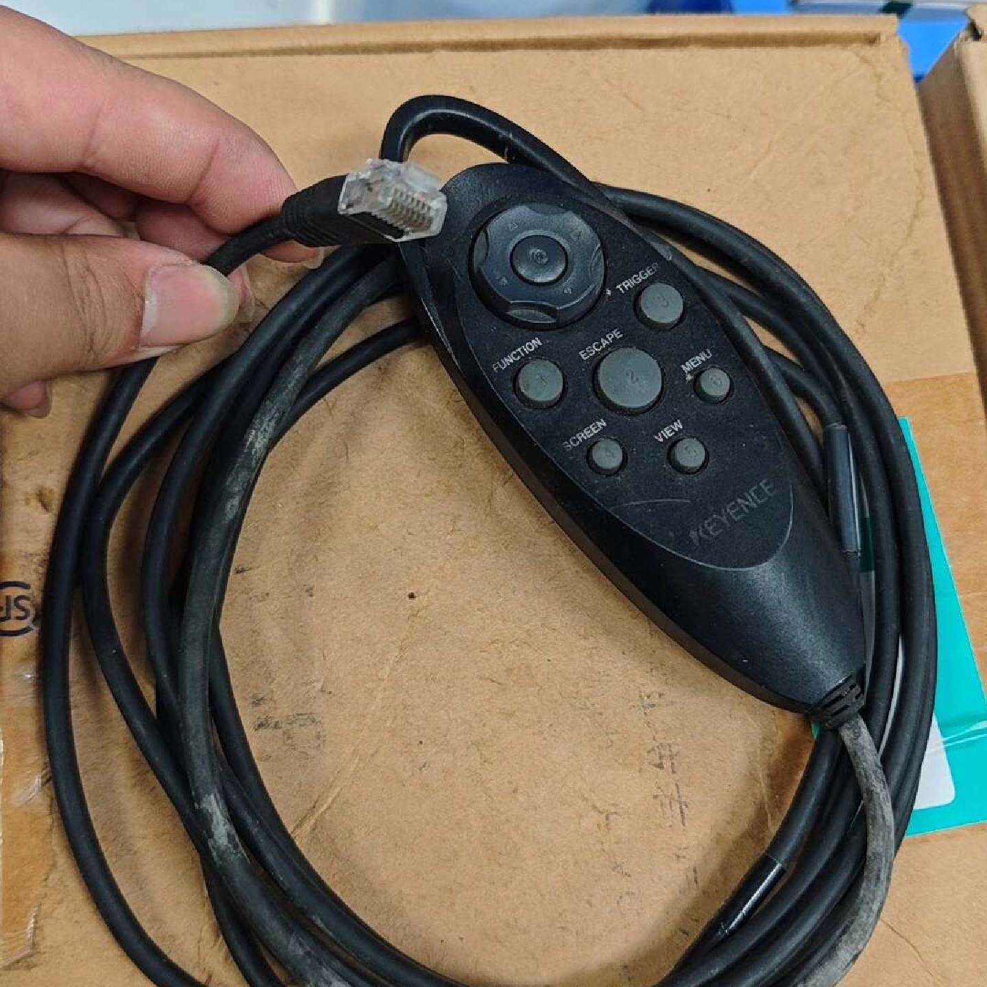 议价基恩士手柄控制器OP-84231，拆机，成色漂亮，功能完
