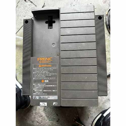 溢价-FRN7.5G11S-2TH 变频器7.5KW 220V