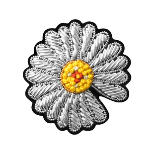 手工刺绣小雏菊别针固定衣服装饰品胸针设计感小众个性百搭配饰女