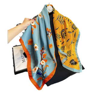 小丝巾女大方巾纱巾春秋冬季妈妈护颈脖子披肩四方形薄围巾90x90