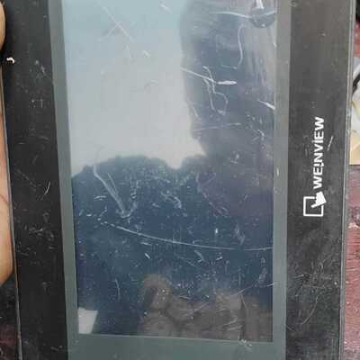 威纶通触摸屏TK6070iQ，1WV版本，件，成色还可以