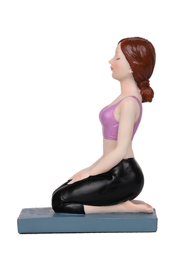 运动瑜伽送礼汽车摆件树脂少女