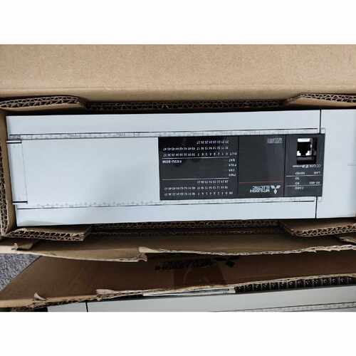 议价全新的PLCFX5U80MTES实物拍摄成色全维修