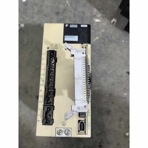 询价安川750w驱动器SGDV-5R5A11A002000