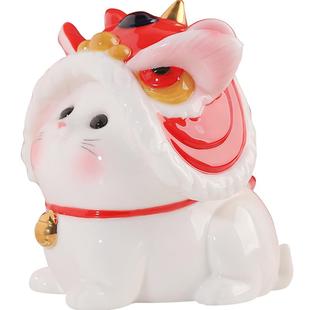 东方泥土陶瓷招财猫小摆件中式客厅办公室桌面国潮红色舞狮装饰品