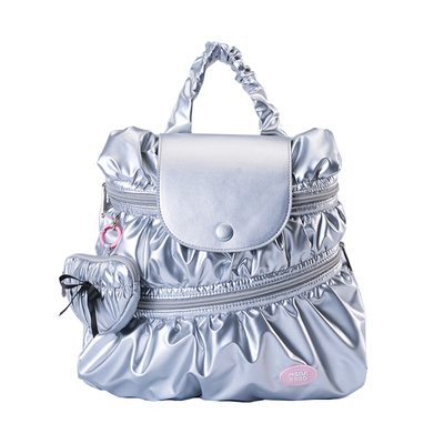 MGRASSGOS云朵双肩包女生户外轻便包通勤逛街褶皱个性可爱小背包