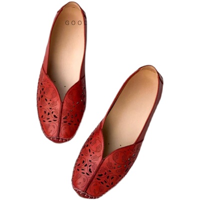 头层牛皮镂空雕花软皮软底单鞋