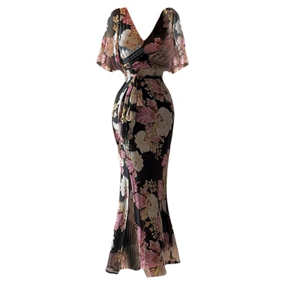 微胖御姐性感系带碎花连衣裙