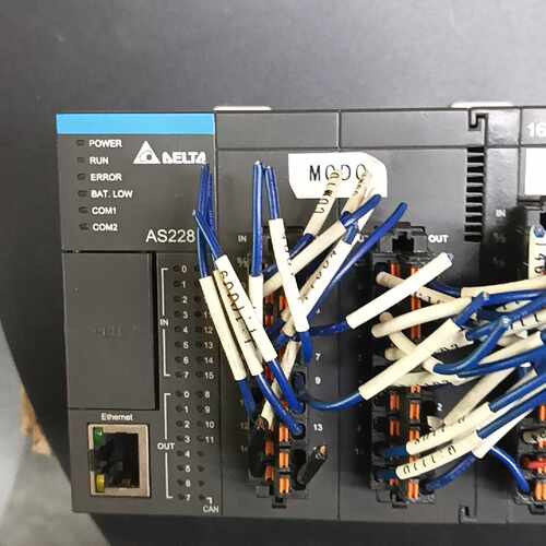 溢价-台达PLC AS228R-A主机扩展模块一套，型号齐全，带