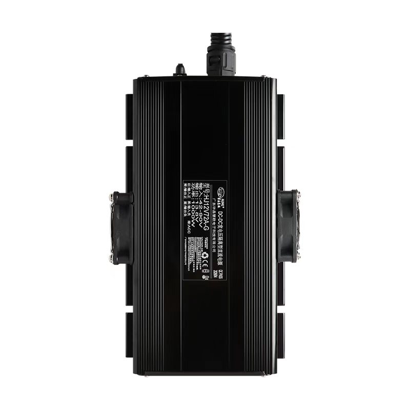 隔离型大功率电动汽车DC电压电动四轮转换器48V60V72V转12V5A-72A