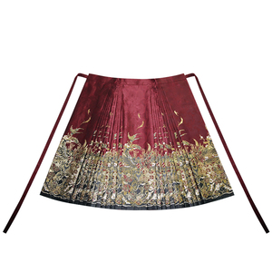 月渺境乌鸦汉洋折衷红色马面裙上衣套装女2026春夏新款明制汉服女