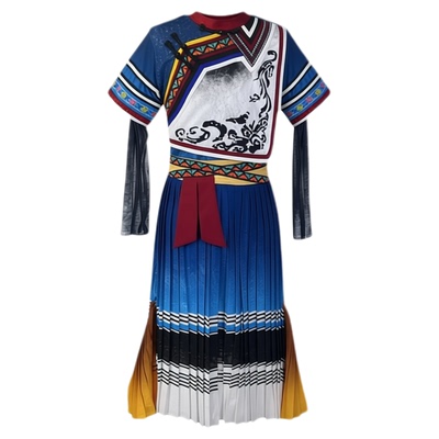 天梯下的新家舞蹈演出服包袱道具