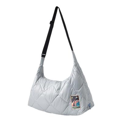 单肩背包eralnc大容量