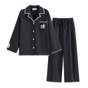 侘町刺绣熊猫睡衣女款2025新款秋冬开衫德绒可外穿长袖加厚家居服