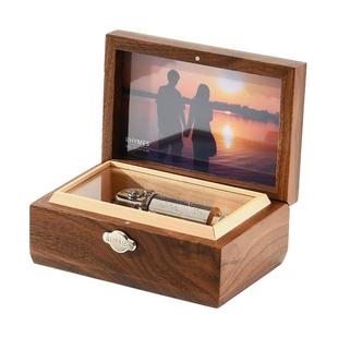 雷曼士音乐盒胡桃木情侣送礼物定制照片相框刻字私人定30音八音盒