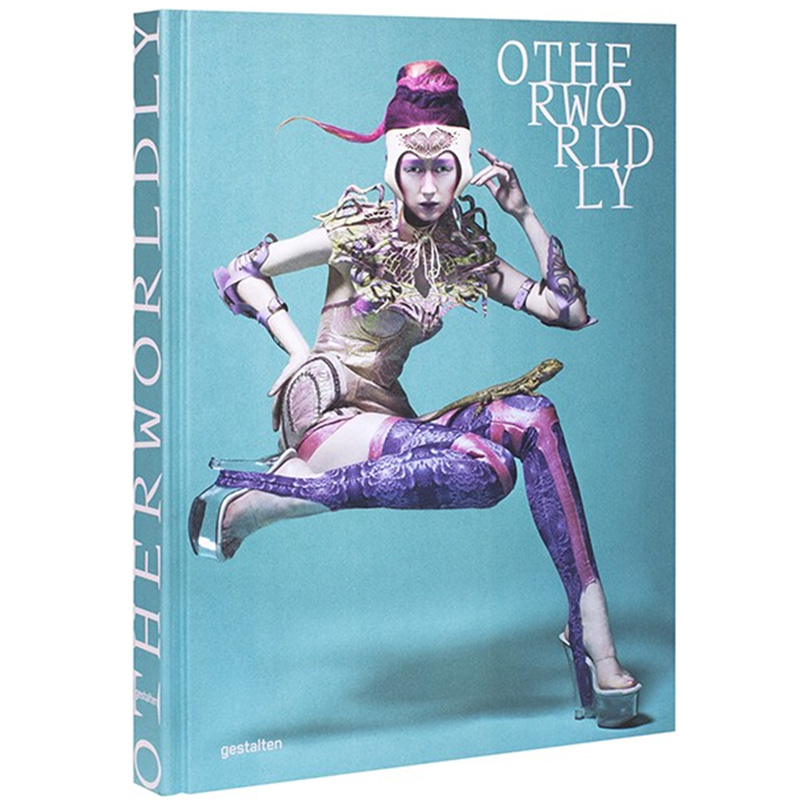 【现货】Otherworldly，超凡脱俗:前卫的时尚和风格 亚历山大·麦昆等设计师 英文时尚生活摄影书籍进口原版