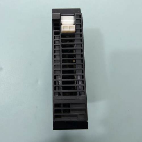 议价Rj71gf11-T2 Used Disassembled Ut Real Photos The Conditi