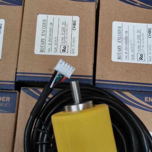 旋转编码器B-ZSC3806EE-4M     400P/R议价