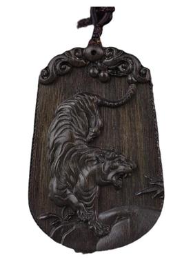 金丝楠木绿色上山虎挂件吊坠项链