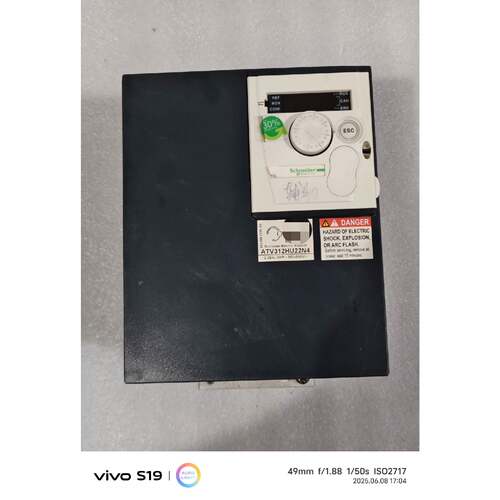 询价-变频器ATV312HU22N4成色可维修