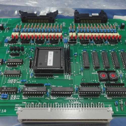 日立 HT96611A ASN1 PCB 卡版本 G1 M-712E 浅沟蚀刻器工作