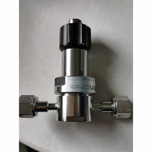 APTECH AZ1010SQ 调压阀 3/8VCR 工业调压