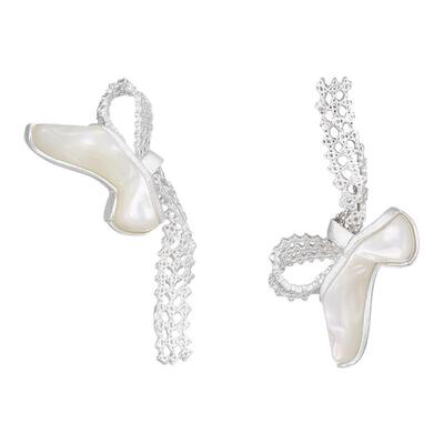 TOGGLER蕾丝贝母芭蕾鞋耳钉女款