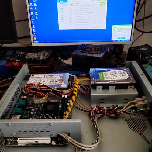 艾讯SYS76866VGGA-525-NM主机
