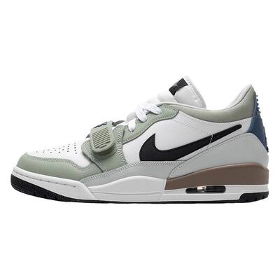 NIKE耐克系带女子篮球鞋