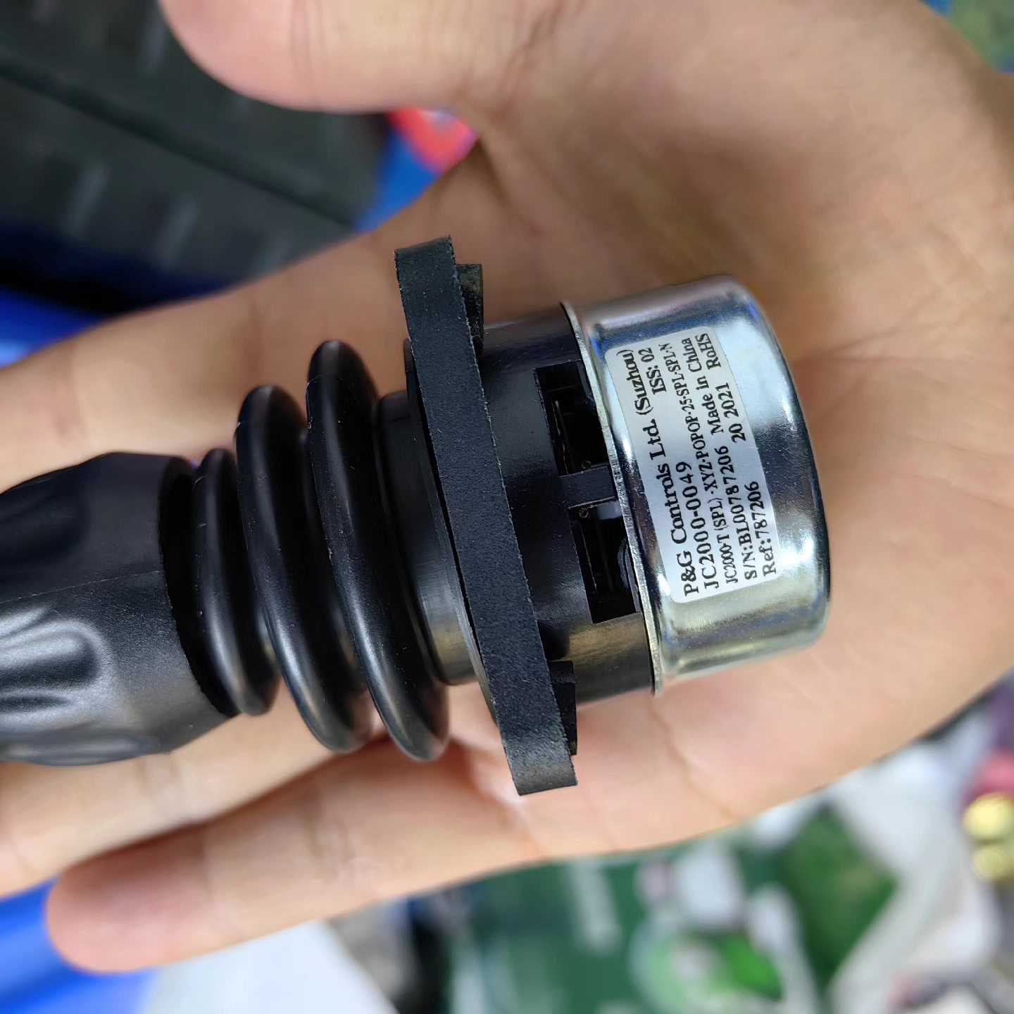 全新原装DSQC679摇杆JC2000-0049需要联系，实