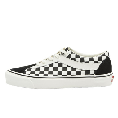 VANS范斯黑白低帮滑板鞋
