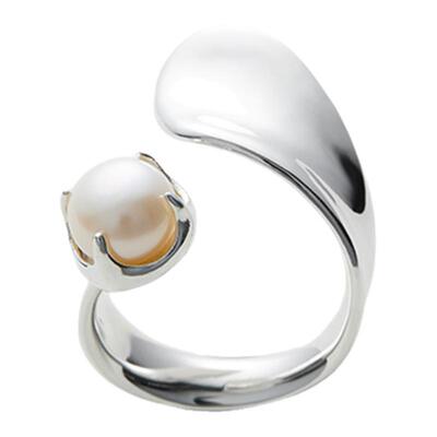 EWEST 白色珍珠戒指新款女原创尾戒设计小众轻奢食指戒高级感指环