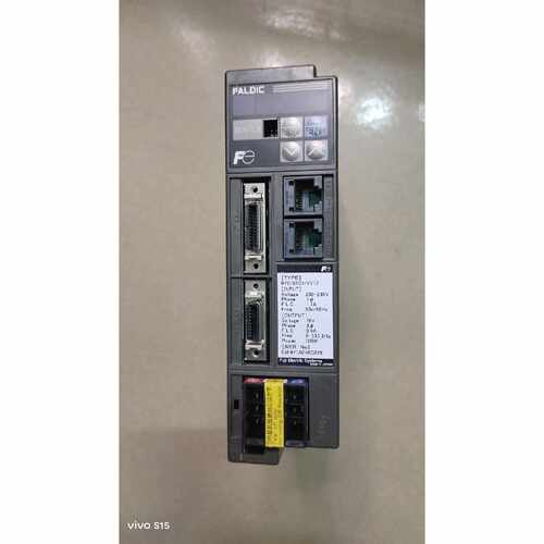 在线议价富士伺服驱动器: RTC101D3-VVT2 100W  拆