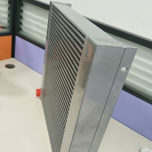 铝制板翅式换热器用于机械设备新能源充电桩数据中心散热降温冷却