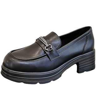 英伦风乐福鞋女2025秋季新款一脚蹬舒适不累脚粗跟单鞋黑色小皮鞋