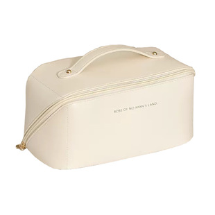 化妆包便携式女新款化妆品收纳包外出旅行大容量多功能随身洗漱包